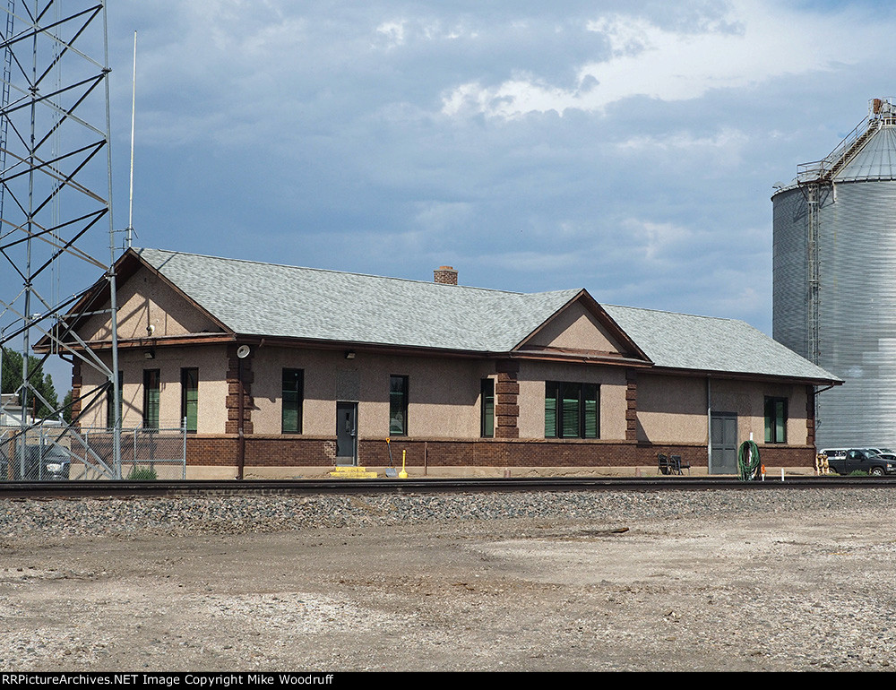 Former CB&Q depot